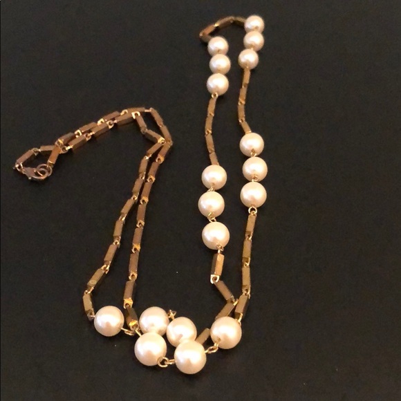 VINTAGE PEARLS W/ BRONZE GOLDTONE BARS - Picture 3 of 8